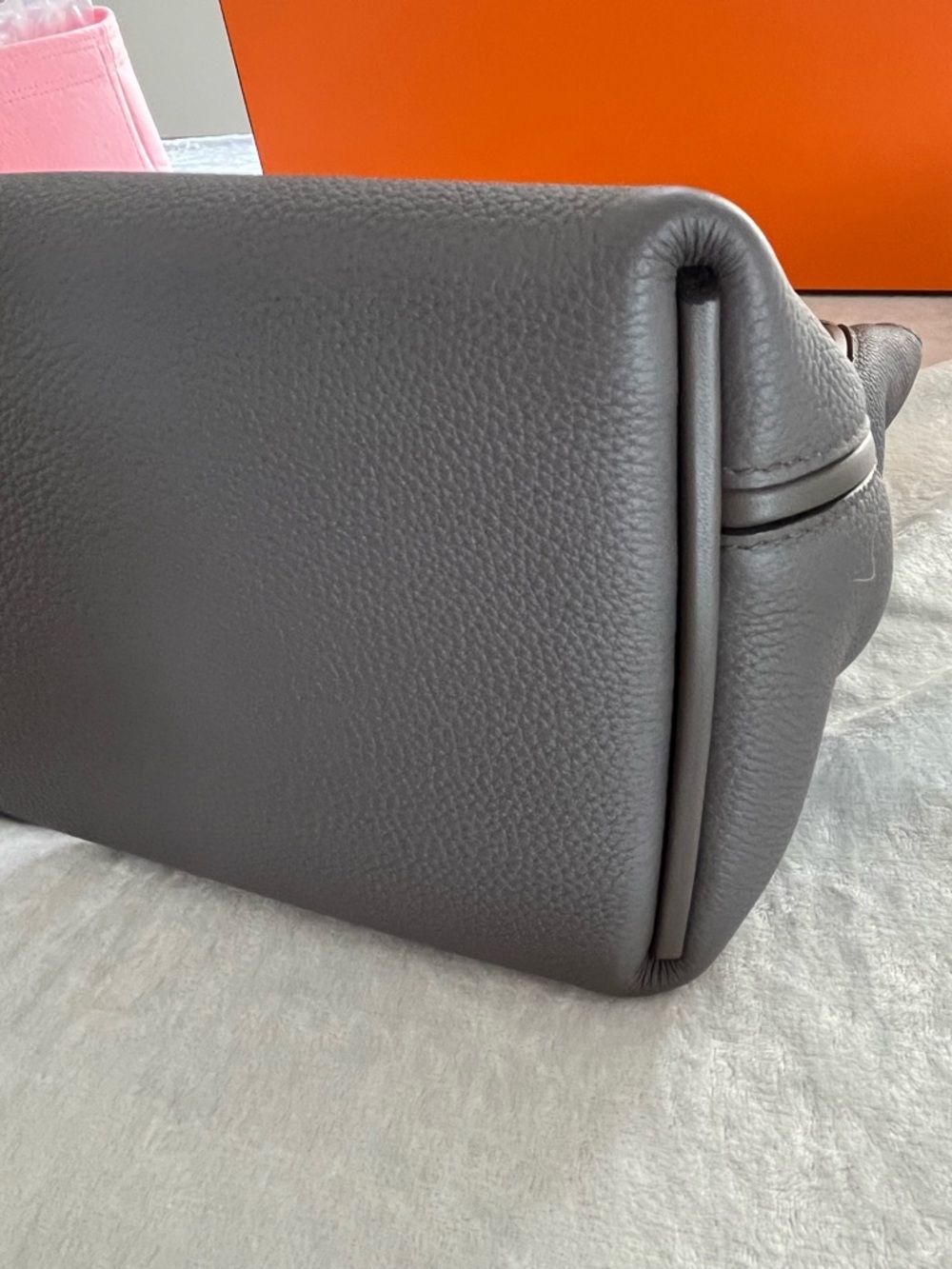 Hermes 24/24 29 bag in etain togo and swift calfskin leather with gold hardware - Picture 6 of 10